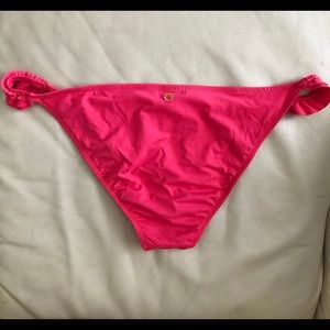 ☀️NWOT GUESS Swim Bikini Bottom